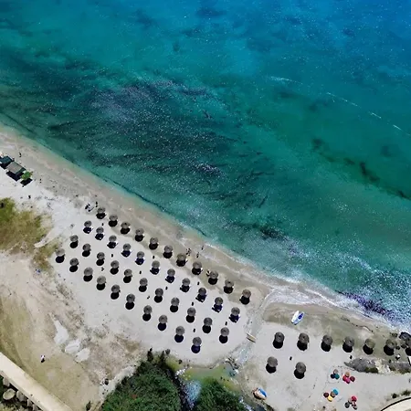 Hostel Artistic Sea View Qeparo